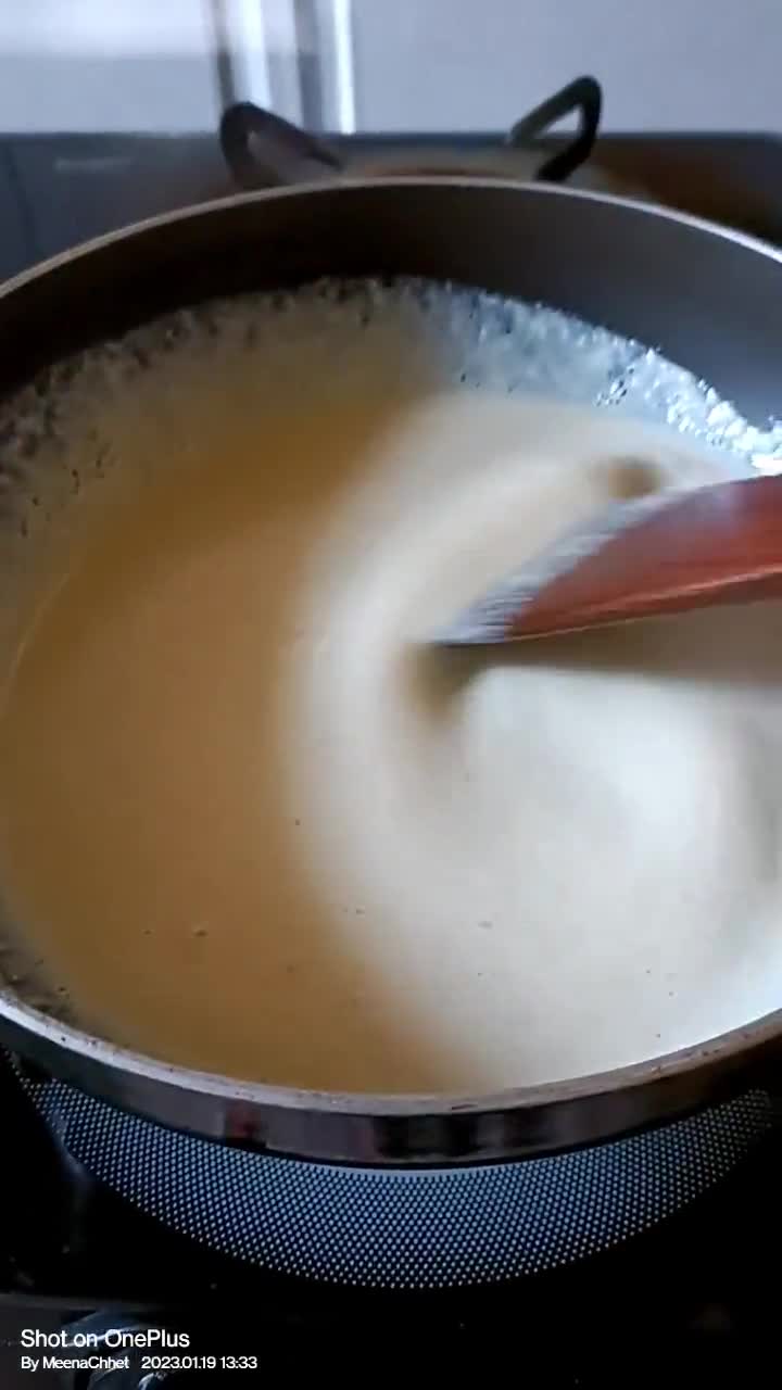 काजू कतली (Kaju Katli recipe in Hindi) रेसिपी चरण 2 फोटो
