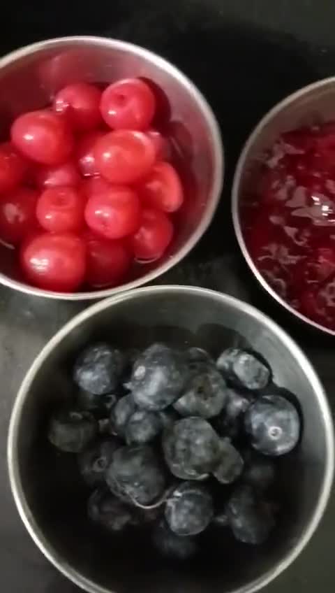 रास्पबेरी क्रीम चीज़ डेजर्ट (Raspberry cream cheese dessert recipe in hindi) रेसिपी चरण 1 फोटो