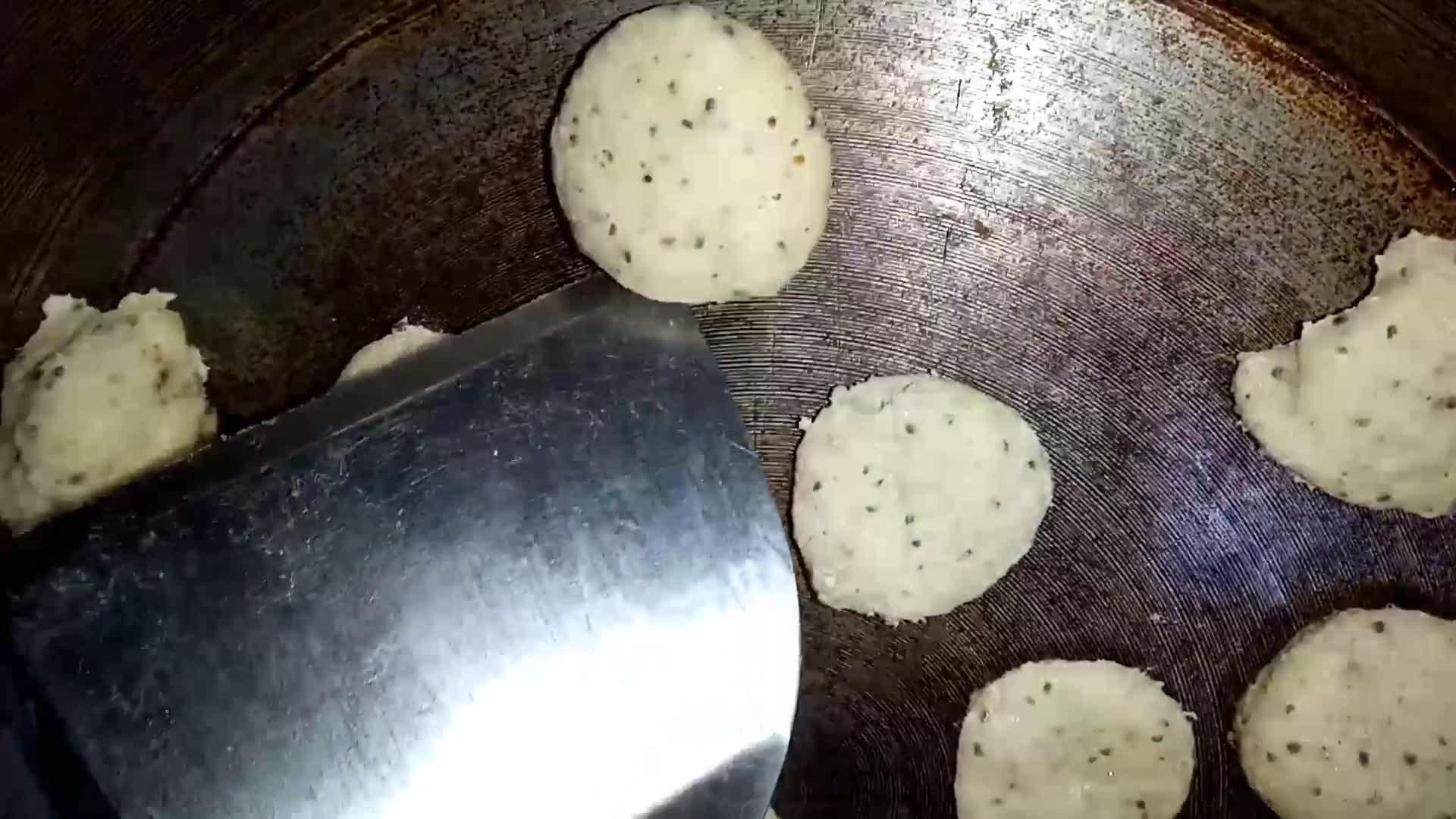 Foto del paso 8 de la receta: Galletitas de vainilla para celíacos