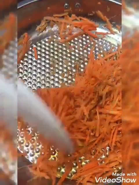 A picture of step 2 of Carrot Rice.