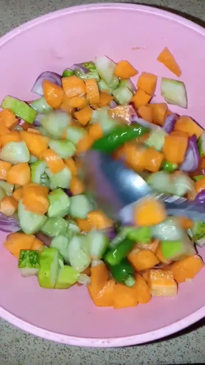 Foto langkah ke 3 dari resep Acar Timun Wortel🥒🥕🌶️🧅.