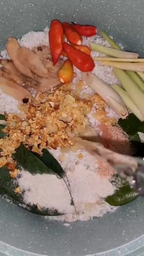 Foto langkah ke 3 dari resep Nasi Liwet Tanpa Santan.