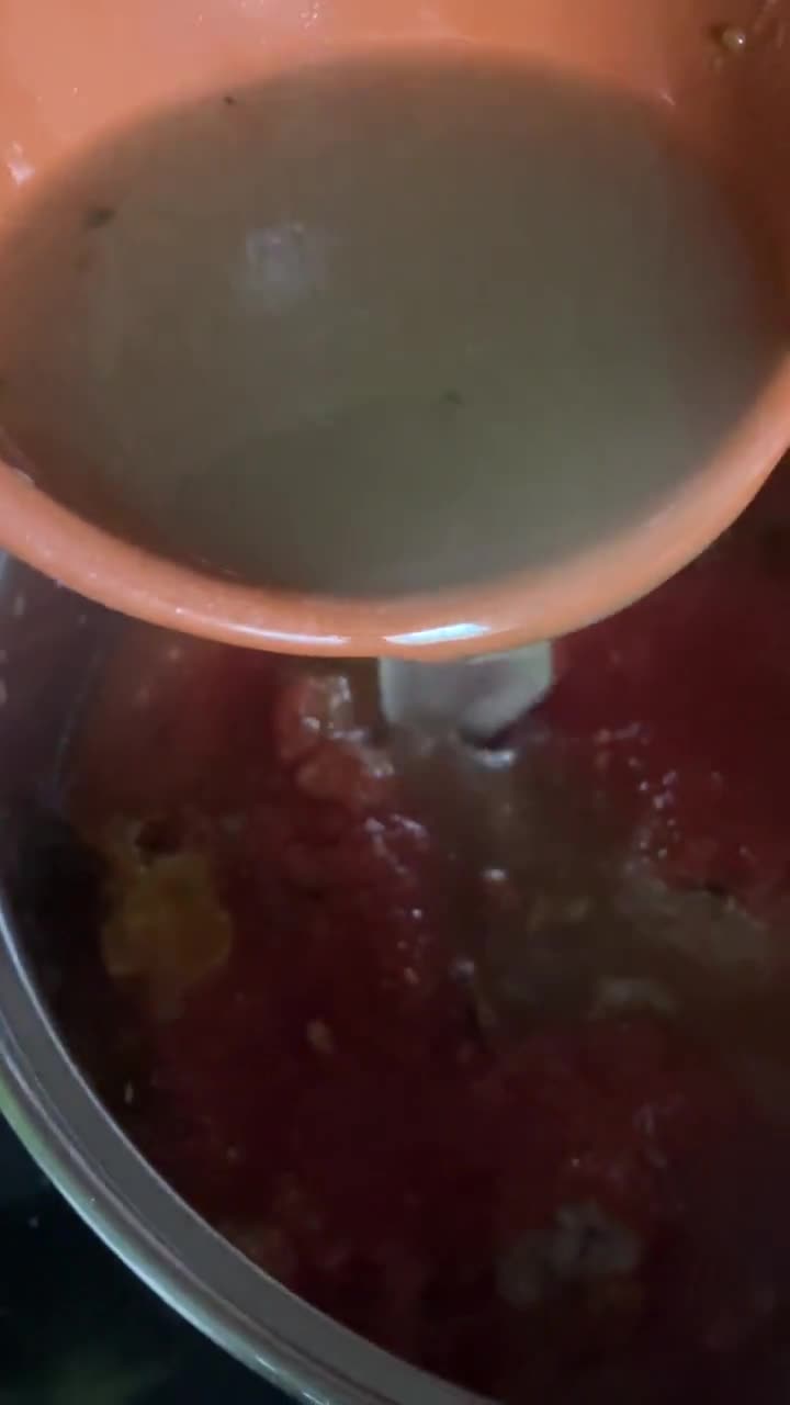 Foto del paso 9 de la receta: Albóndigas con pisto y tomate, todo casero