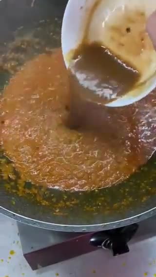 Gambar langkah 3 resipi Asam Pedas Ikan Tenggiri.