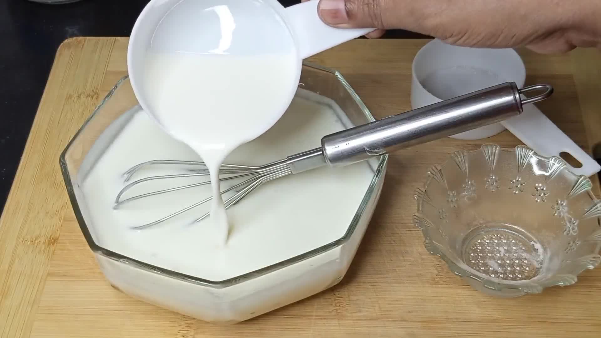 A picture of step 9 of Super soft dahi bhalla (iftar special).