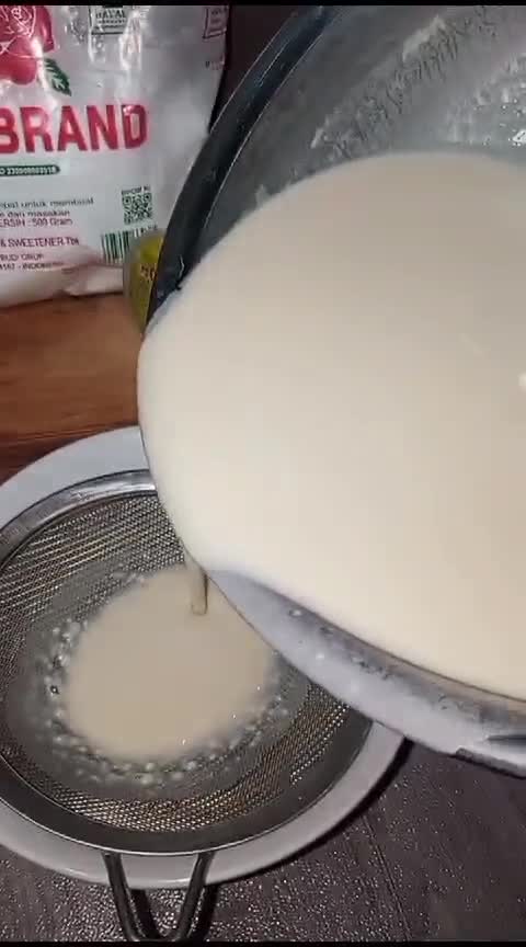 Foto langkah ke 3 dari resep Dadar Gulung dengan isian Apple Pie.