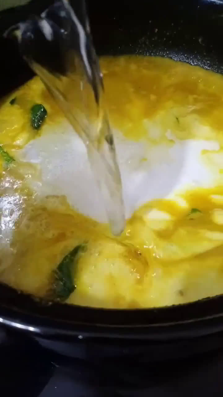 Gambar langkah 2 resipi Masak Lomak Cili Api Rebung & Perut Lembu.
