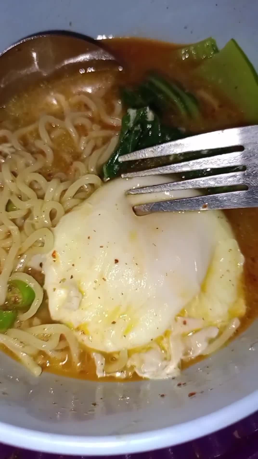 Foto langkah ke 2 dari resep Ramen hack(Indomie).