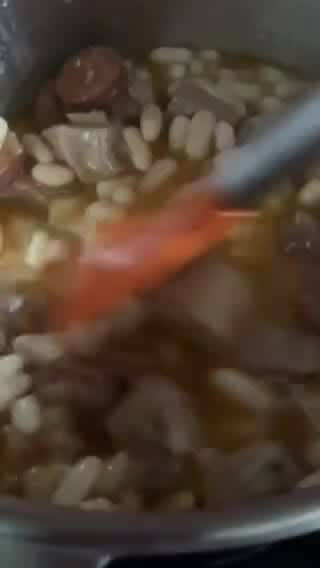 Foto del paso 4 de la receta: Judías de bote con costillas, chorizo y sobrasada, en olla rápida