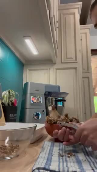Une image de l'étape 1 de Pâte à tartiner maison sans sucre ajouté ni huile de palme.