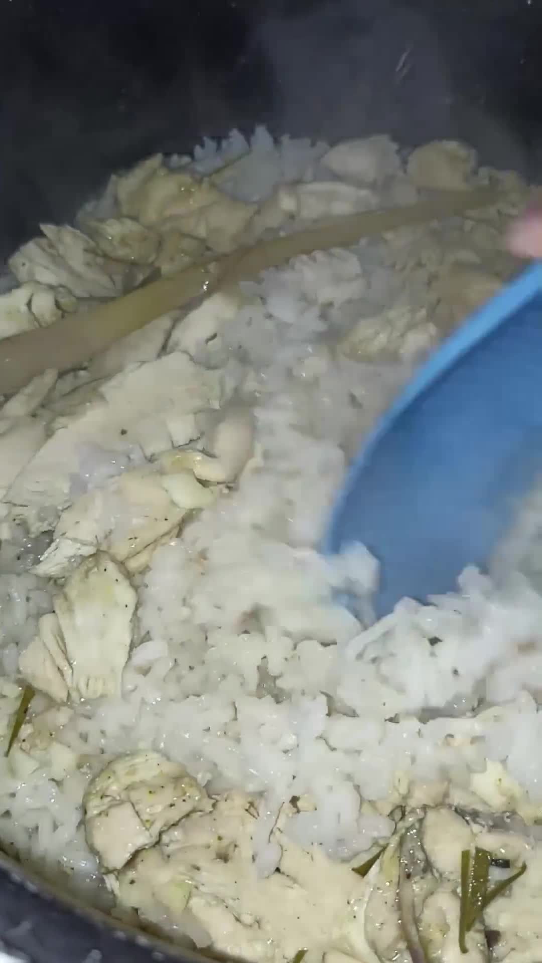 Foto langkah ke 4 dari resep Nasi Ayam RiceCooker (Nasi Hainan KW).