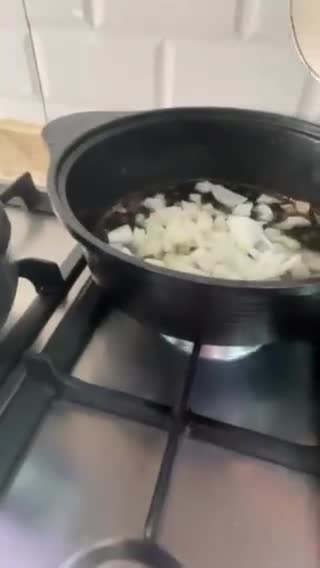 صورة لخطوة 3 من وصفة ارز بخاري باللحم