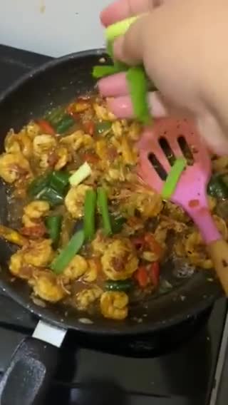 Foto langkah ke 3 dari resep Udang saos tiram.
