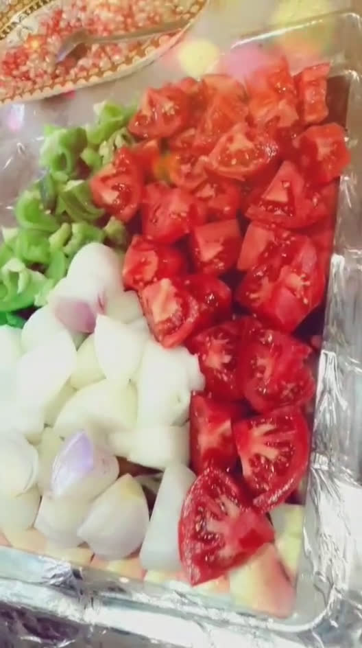 صورة لخطوة 2 من وصفة دجاج مع الخضار روعة 💚🕊