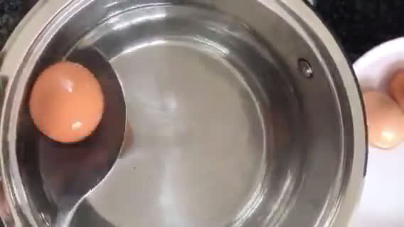 A picture of step 3 of Deviled eggs 🥚.
