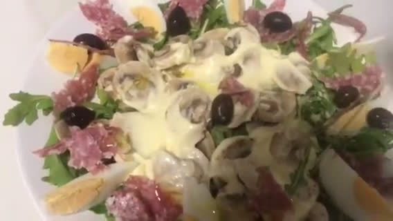 Foto del paso 6 de la receta: Ensalada rápida y sorprendente, para cenar