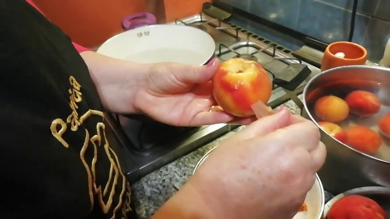 Foto del paso 1 de la receta: Tiempo de duraznos! 🍑