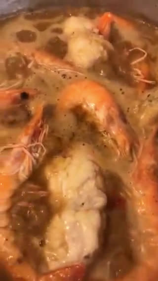 Foto del paso 16 de la receta: Cazuela de rape con gambones y langostinos 🦐 / Suquet de rap
