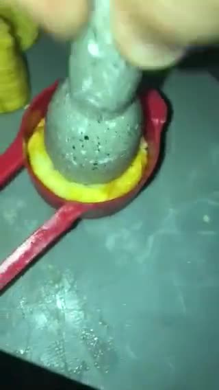 Foto del paso 3 de la receta: Canastas de plátano rellenas de atún 💚