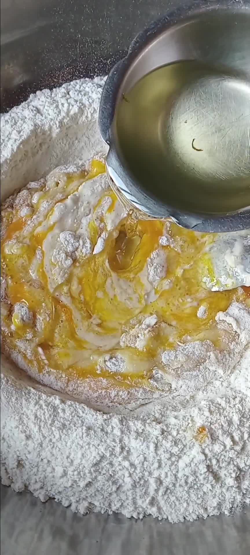Foto del paso 3 de la receta: Pan dulce navideño fácil🎄🥂