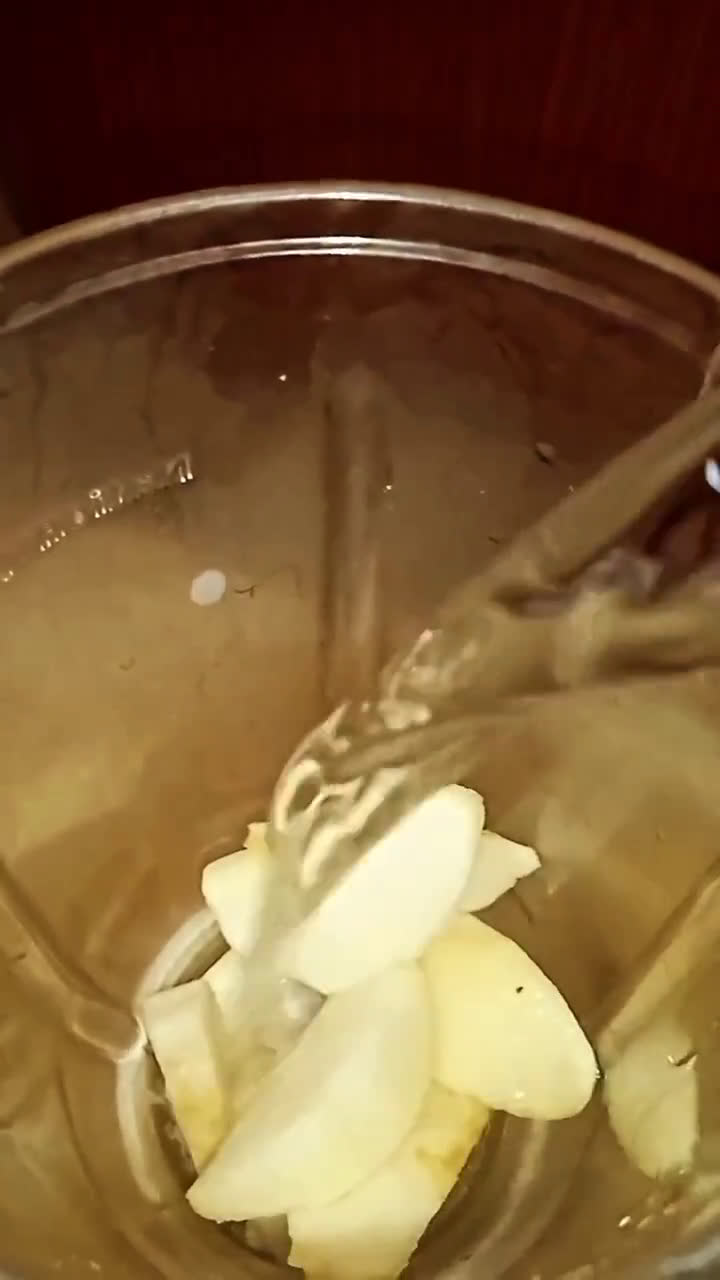 A picture of step 1 of Apple juice.
