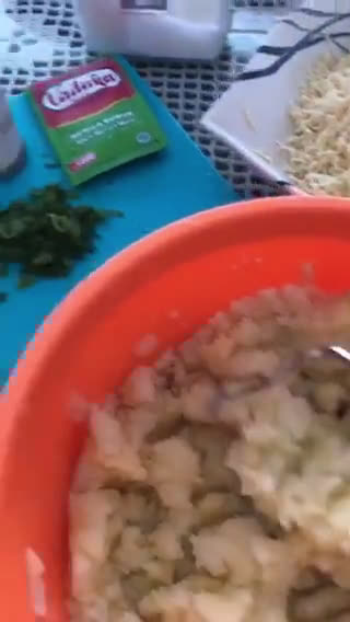 Foto langkah ke 1 dari resep Stick kentang keju.