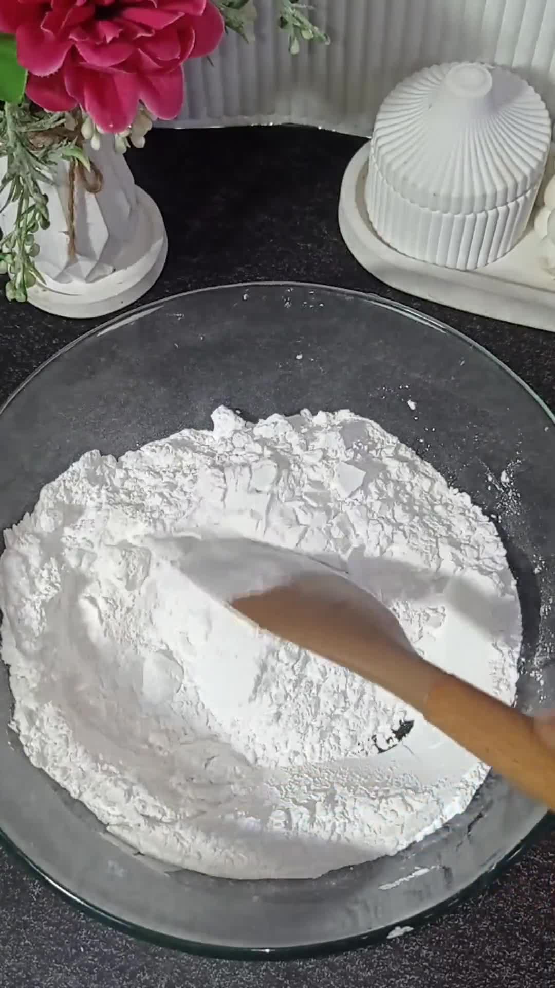 Foto langkah ke 5 dari resep Beef Mochi Burger.