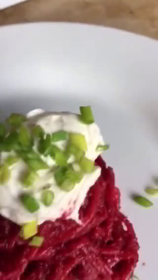 Foto del paso 7 de la receta: Pasta de betabel y queso de cabra / Beet pasta & goat cheese 🍝🐐