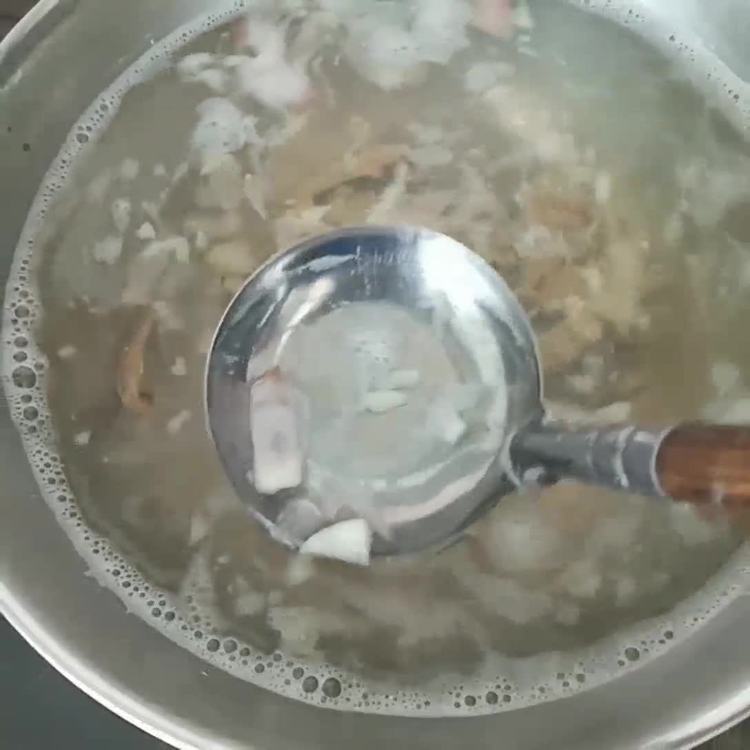 Foto langkah ke 2 dari resep Kongnamul Guk (콩나물 국) Sup Tauge Korea.