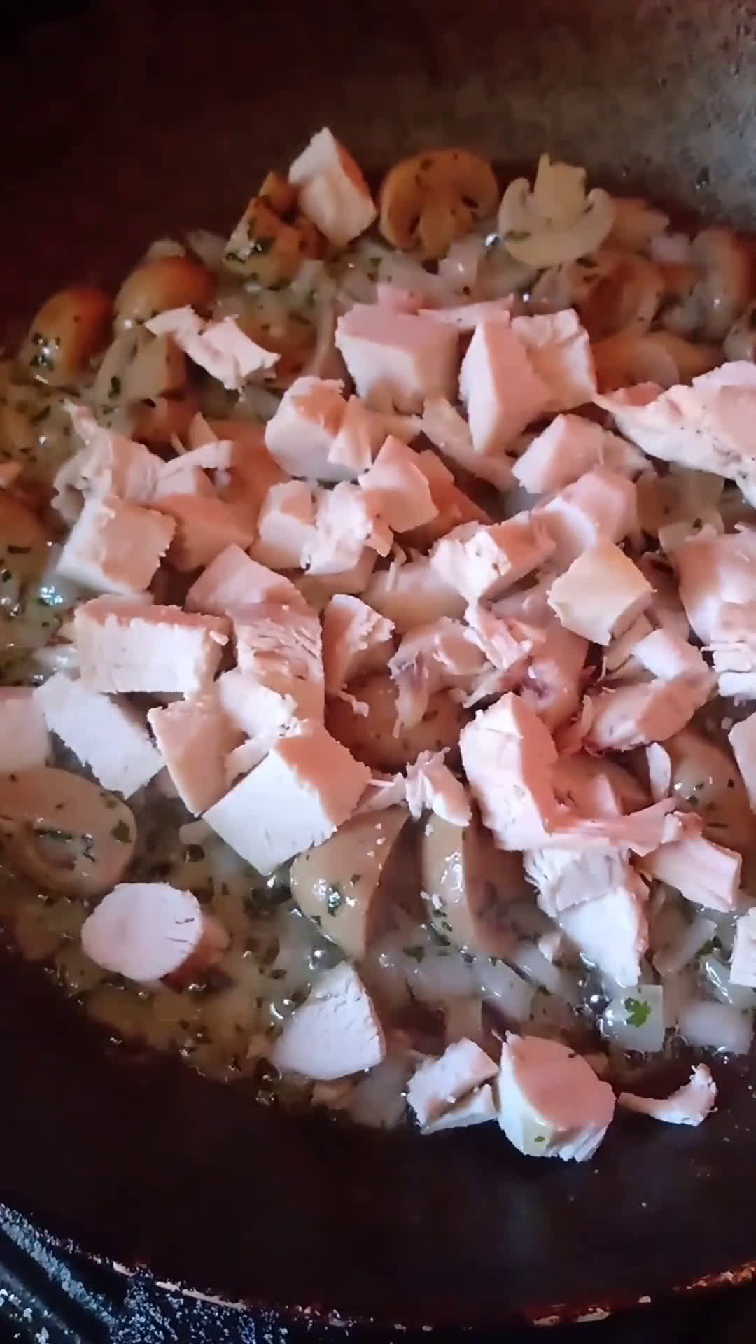 Foto del paso 2 de la receta: Pollo Rosie