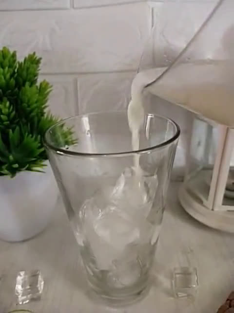 Foto langkah ke 3 dari resep Limeade (Brazilian Lemonade).