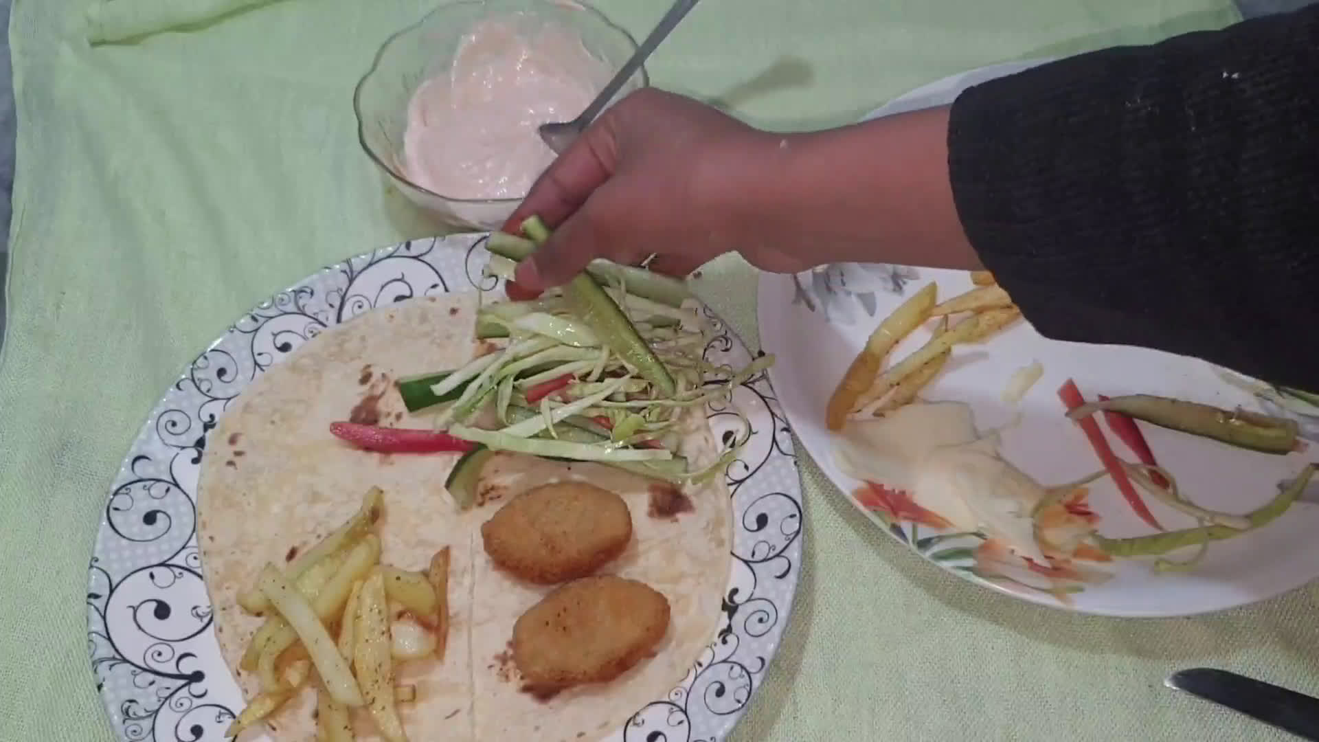 A picture of step 3 of Nuggets wrap (3 layer).