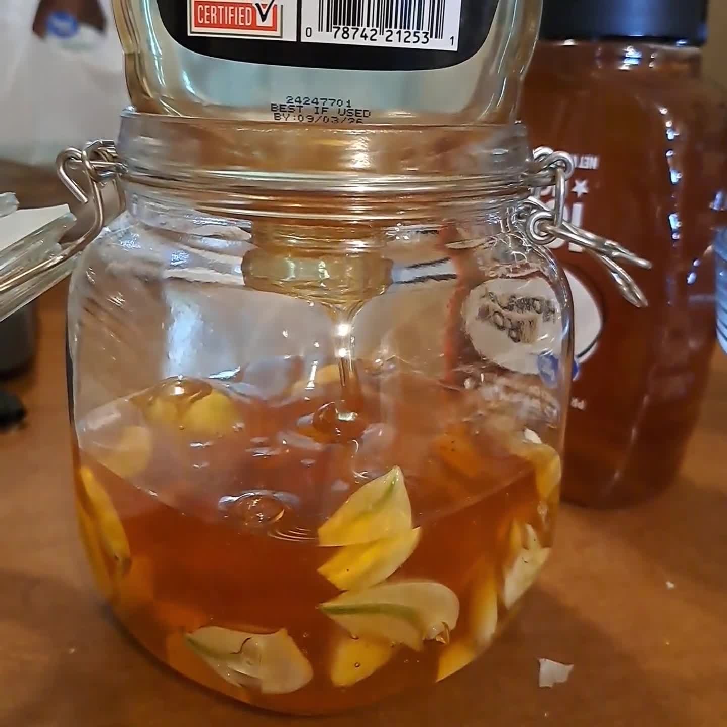 A picture of step 2 of Fermented Honey Garlic.