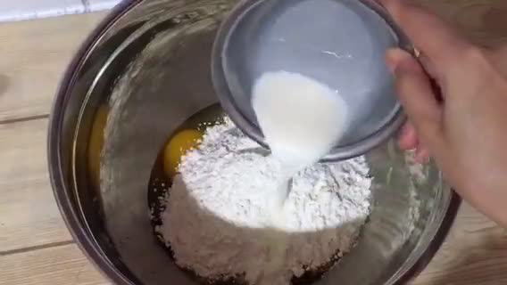 Foto langkah ke 1 dari resep JELITA CAKE hanya 3 telur.