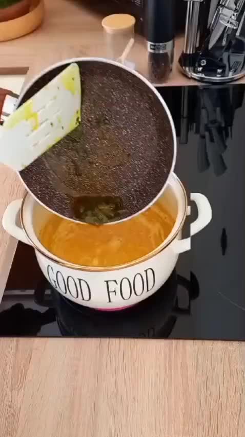 صورة لخطوة 3 من وصفة شوربة العدس و الجزر