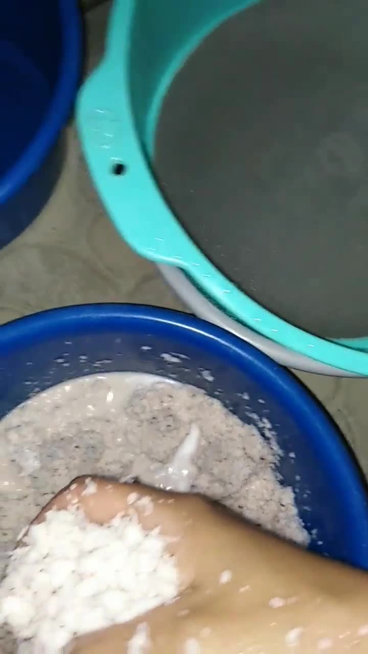 Foto langkah ke 2 dari resep Minyak Goreng Kelapa Homemade.
