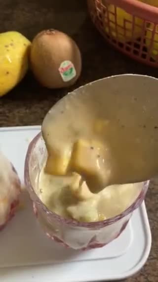 फलाहारी फ़्रूट कस्टर्ड (बिना दूध और कस्टर्ड पाउडर) (Falahari fruit custard recipe in hindi) रेसिपी चरण 6 फोटो