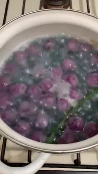 Foto langkah ke 4 dari resep Biji Salak Ubi Ungu.
