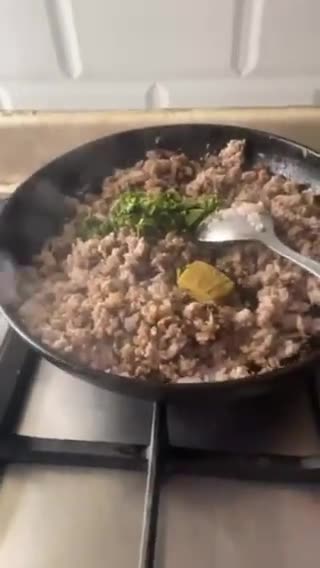 صورة لخطوة 5 من وصفة صينية كانليوني بعجينة الكريب