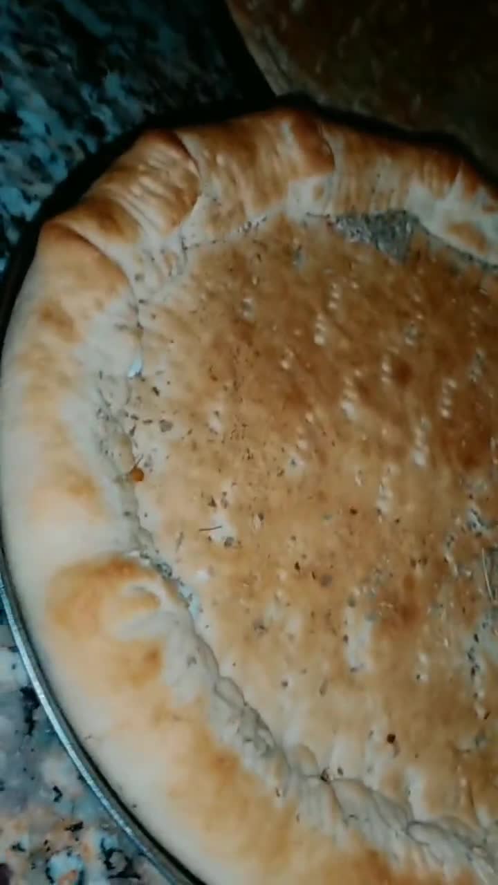 Foto del paso 6 de la receta: Pre pizza con bordes rellenos