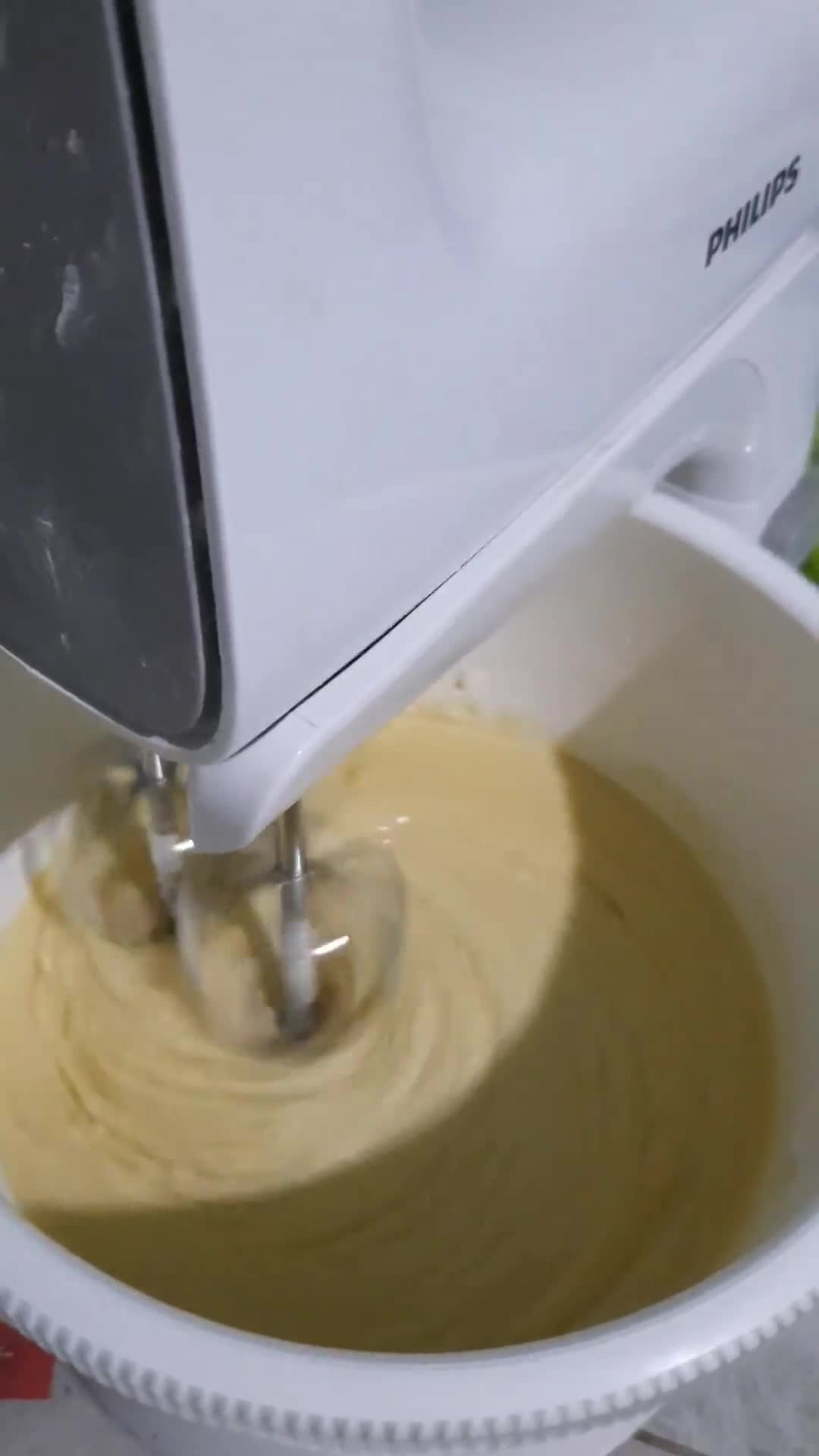 Foto langkah ke 1 dari resep Bolu Kukus.