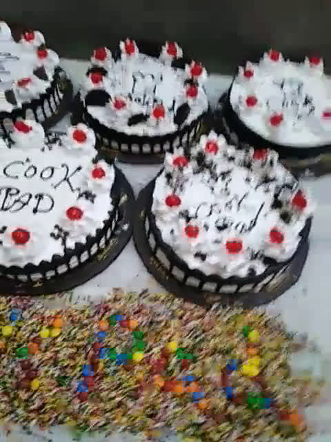A picture of step 5 of Special cakes cookpad.