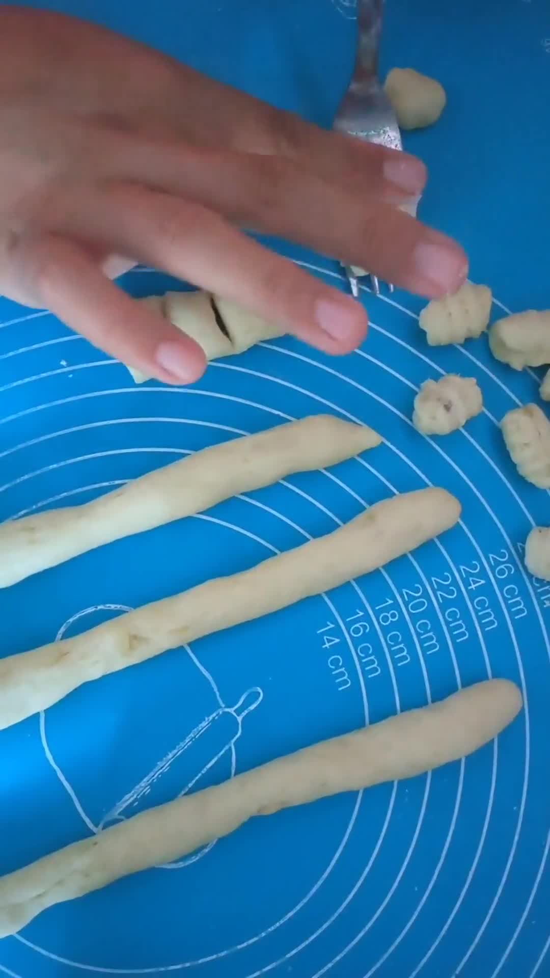 Foto langkah ke 4 dari resep Gnocchi Bolognese.
