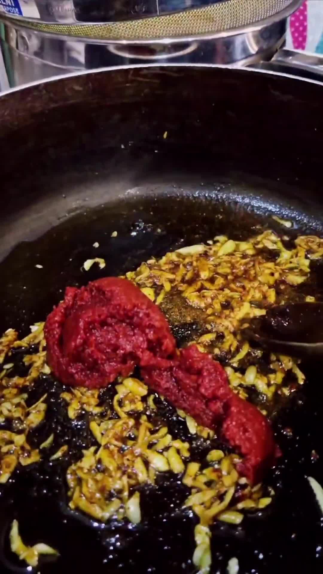 عکس مرحله 1 از دستور ماکارونی ساده
