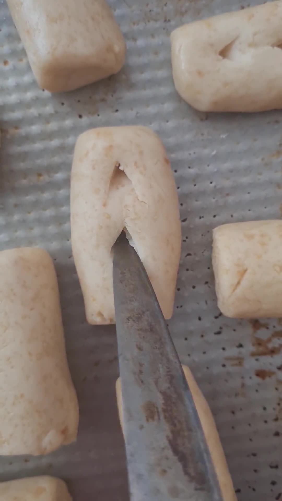 Foto del paso 5 de la receta: Chipa manduví (kandoi) 🇵🇾 Chipá dulce con maní