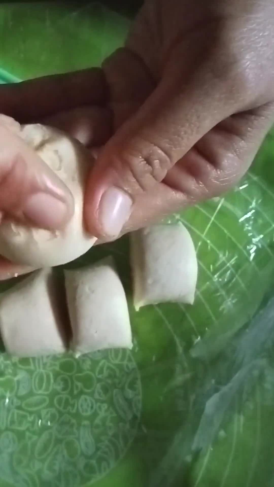 Foto langkah ke 5 dari resep Cromboloni Teflon Tanpa Korvest Tanpa Telur Kriuk 12 jam.