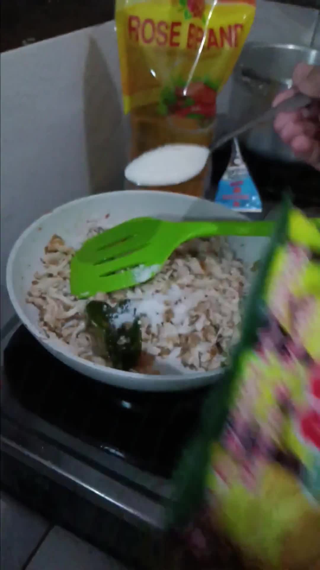 Foto langkah ke 4 dari resep Sosis solo.