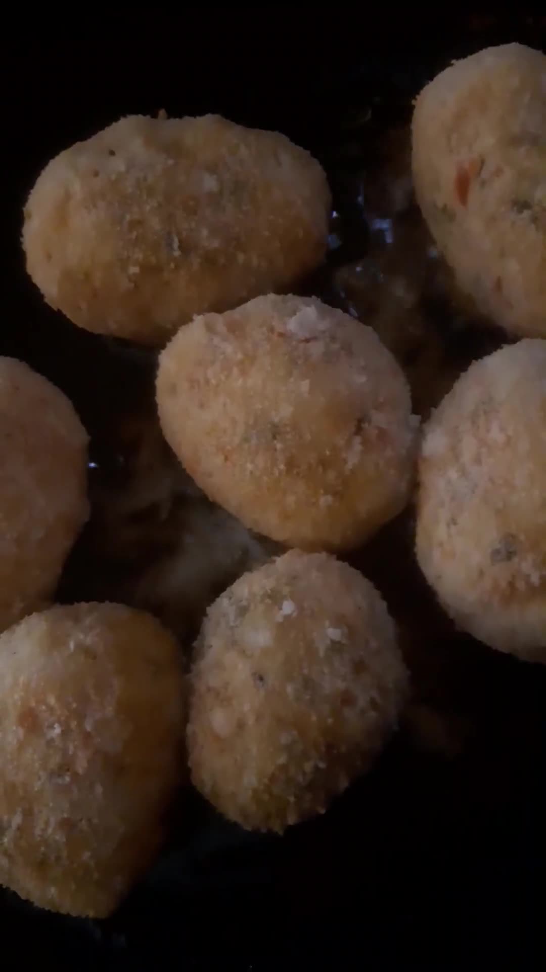 Foto del paso 8 de la receta: Bombas de papa rellenas de queso y de queso y paleta!!
