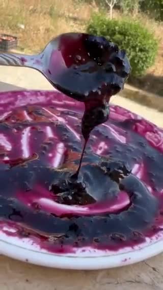 صورة لخطوة 3 من وصفة مربى التوت الاسود (mulberry jam)