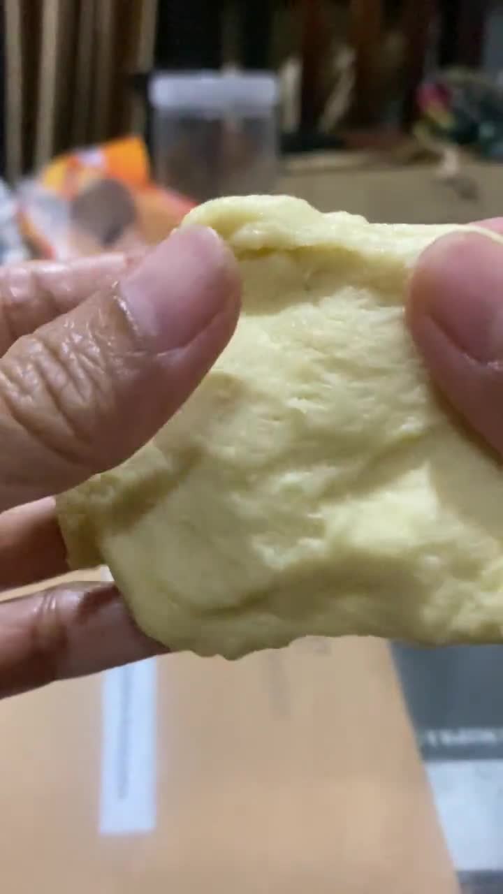 Foto langkah ke 2 dari resep Mini Pizza Empuk.